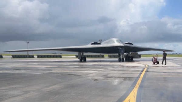 可靠配资网 37小时后，最后一架美军B-2轰炸机返回密苏里州基地